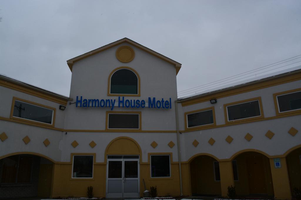 Мотель The Harmony House Ипсиланти Экстерьер фото